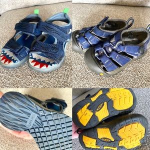 🎉 SOLD 🎉Toddler size 6 Keens and Carters sandals